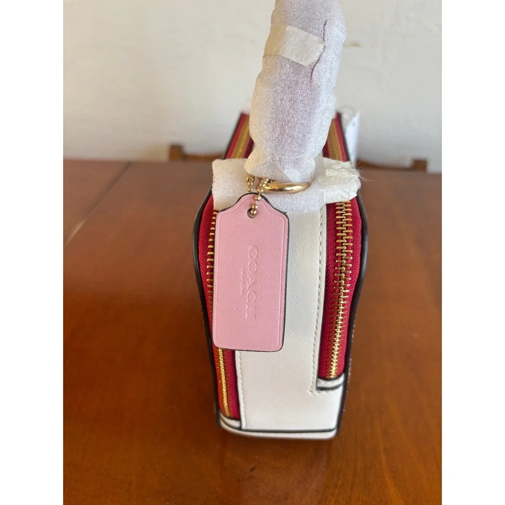 Coach Box Crossbody Signature Canvas Rabbit Carriage CE609 Khaki White